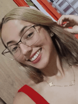 Foto de - Gabriela Medeiros, revendedora Rosi Alves Semijoias